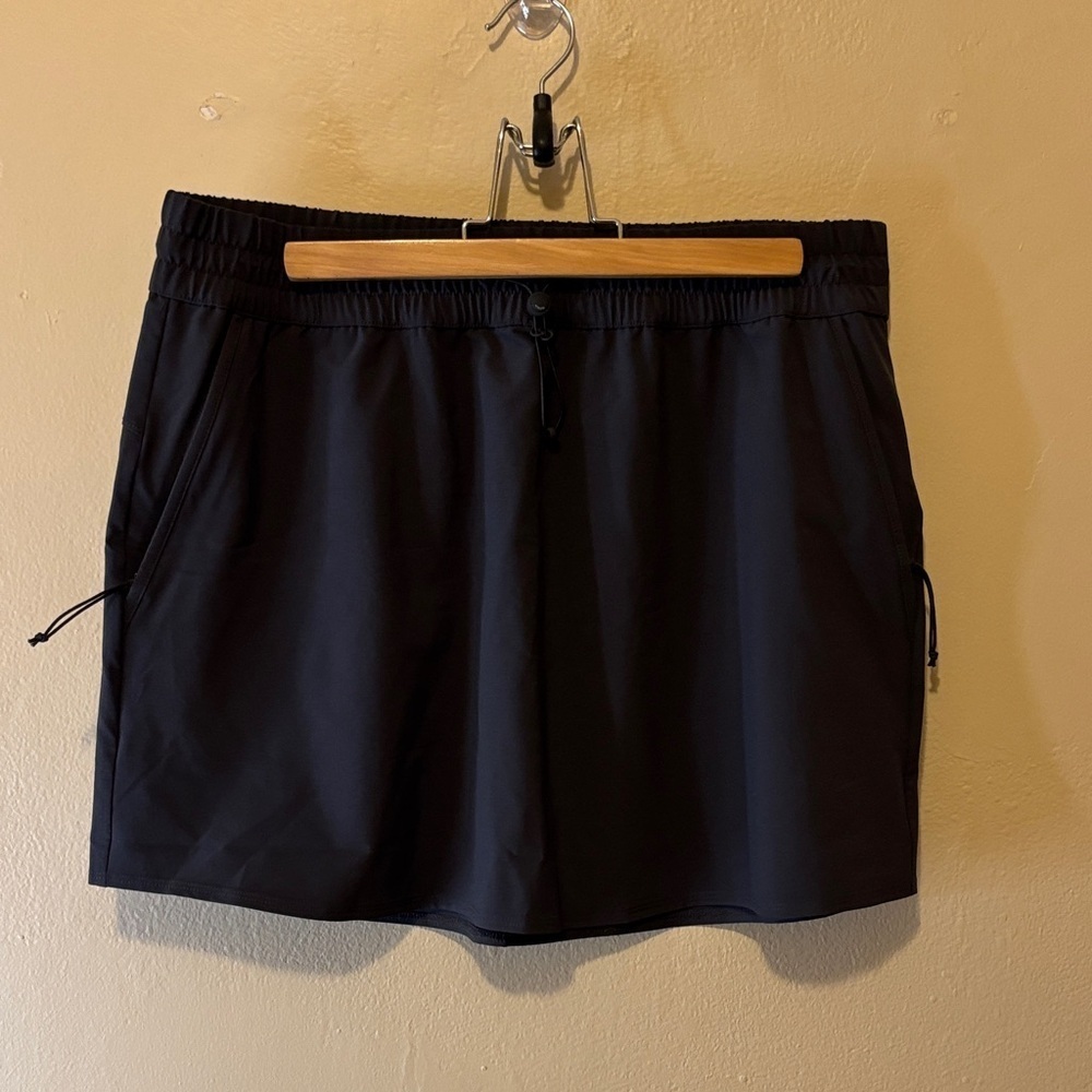 Athleta Black Women's Skirt